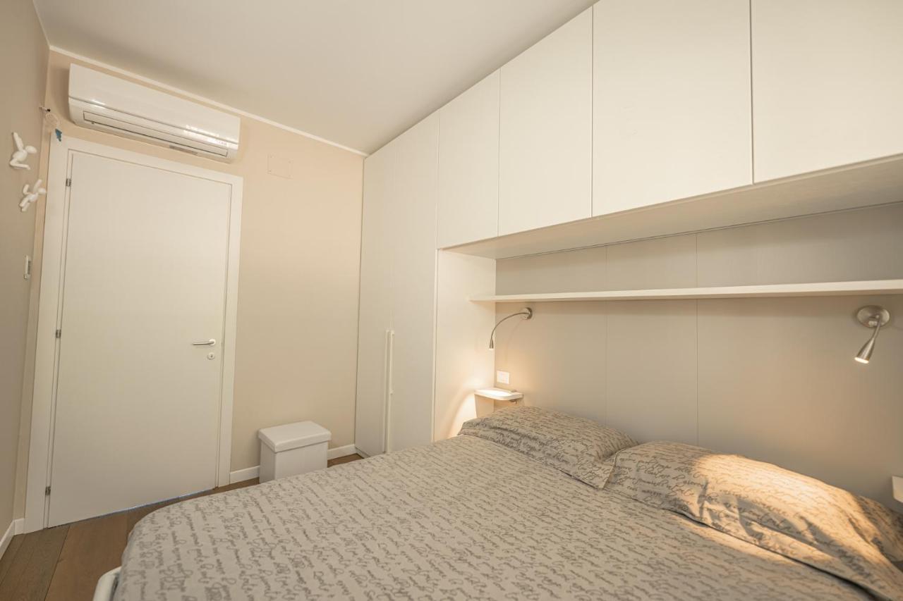 Appartamento Incantevole Con Piscina Vallecrosia Exterior foto